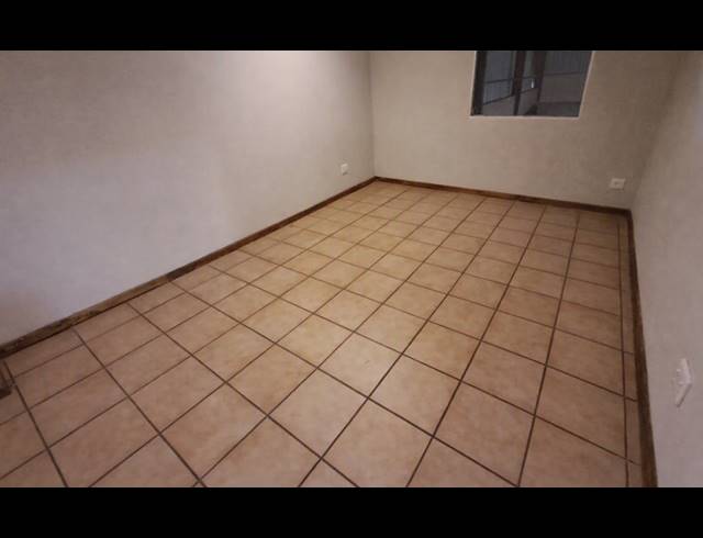 625M² WORKSHOP TO LET IN DUNCANVILLE